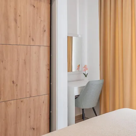 Liburna Coastal Collection Apartamento Golem (Tirana)